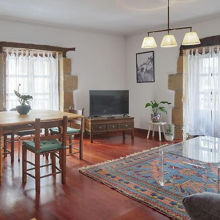 Earra - Casa Trini - Centro Y 2 Min De La Playa Apartment ซาเราทซ์ ภายนอก รูปภาพ